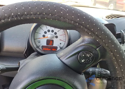 2013 Mini Countryman Cooper from USA, damaged, VIN WMWZB3C56DWM31548